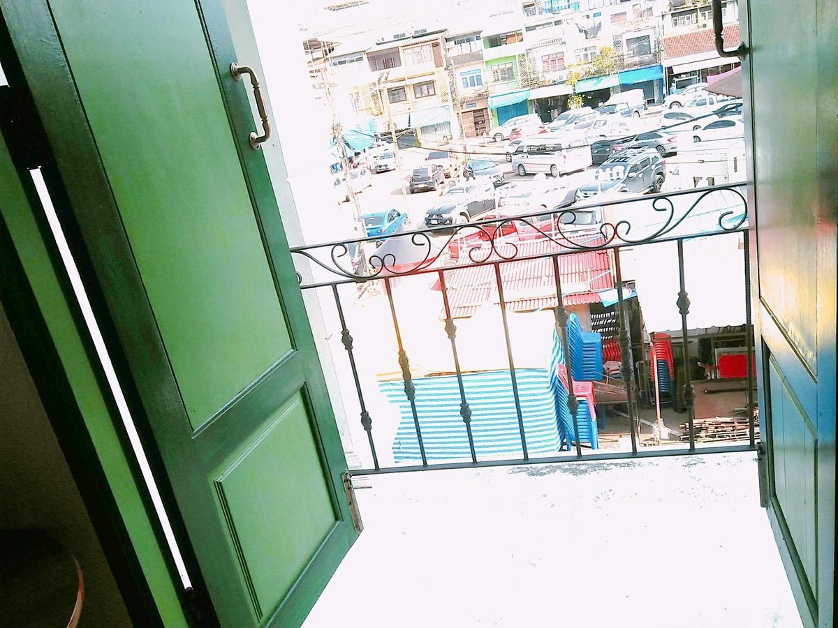 Siri Krabi Hostel Ngoại thất bức ảnh